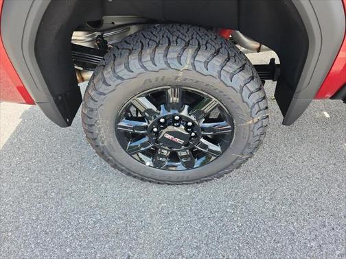 2025 GMC Sierra 2500 AT4