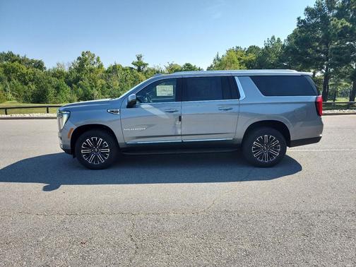 2026 GMC Yukon XL 4WD Elevation