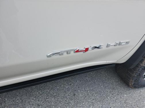 2026 GMC Sierra 2500 AT4