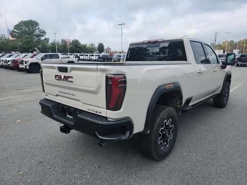 2026 GMC Sierra 2500 AT4