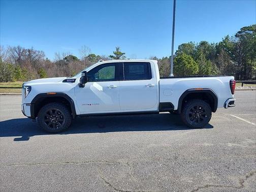 2025 GMC Sierra 2500 AT4