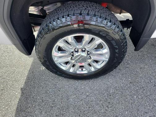 2023 GMC Sierra 2500 Denali