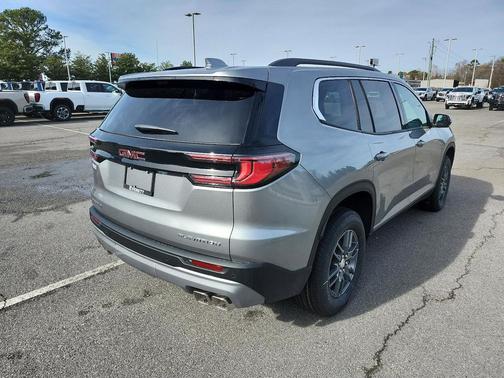 2026 GMC Acadia Elevation FWD