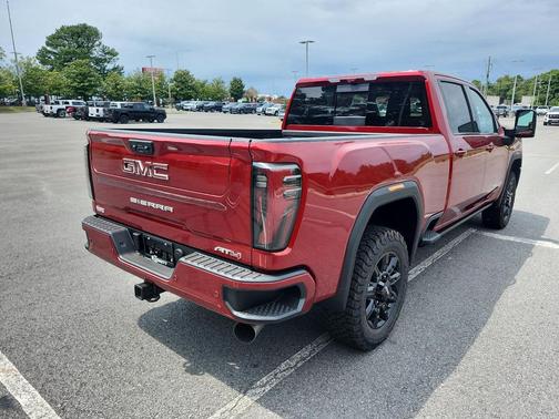 2025 GMC Sierra 2500 AT4