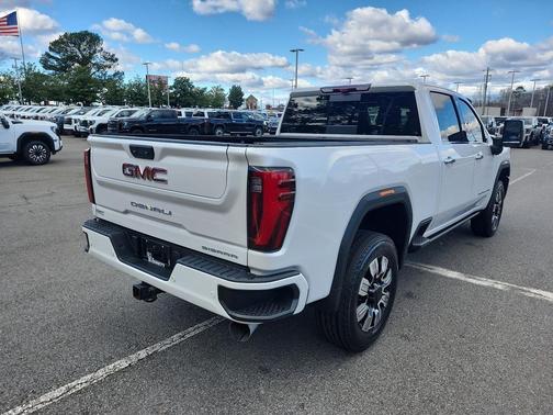 2024 GMC Sierra 2500 Denali