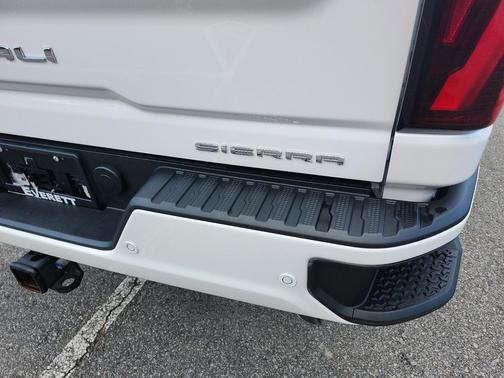 2024 GMC Sierra 2500 Denali