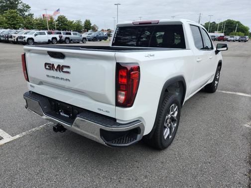 Summit White 2026 GMC Sierra 1500 SLE