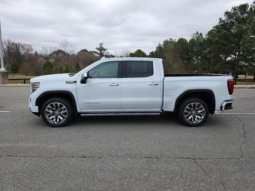 Glacier White Tricoat 2026 GMC Sierra 1500 Denali