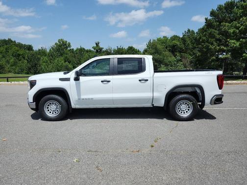 Summit White 2026 GMC Sierra 1500 Pro