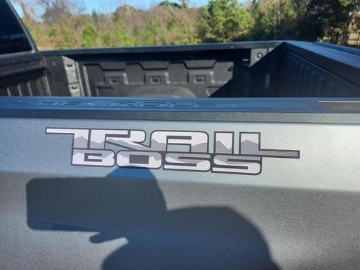 2025 Chevrolet Silverado 1500 LT Trail Boss