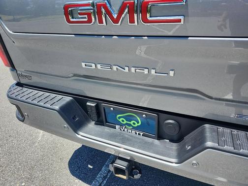 Sterling Metallic 2025 GMC Sierra 2500 Denali