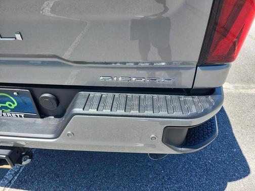 Sterling Metallic 2025 GMC Sierra 2500 Denali