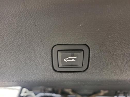 2023 GMC Yukon 4WD AT4