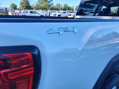 2026 GMC Sierra 2500 Pro