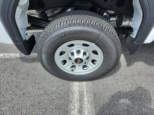 2025 GMC Sierra 2500 Base