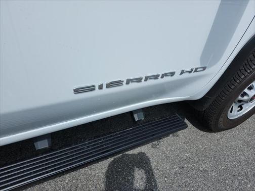2025 GMC Sierra 2500 Base