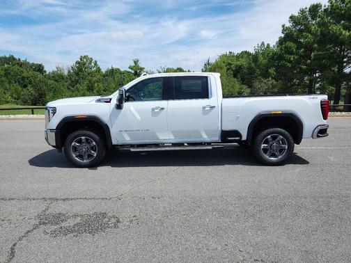 2025 GMC Sierra 2500 SLT