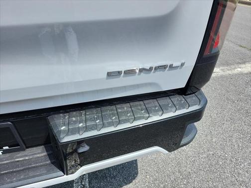 2025 GMC Sierra EV Max Range Denali