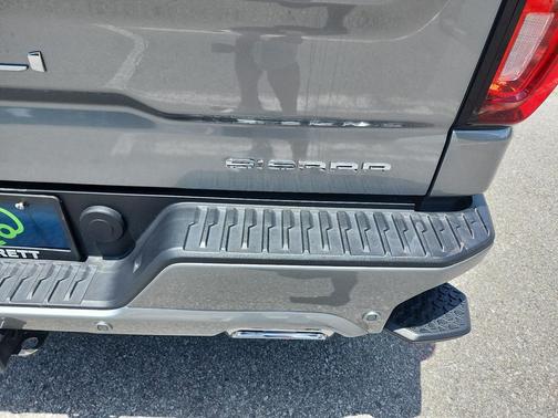 Sterling Metallic 2025 GMC Sierra 1500 Denali Ultimate