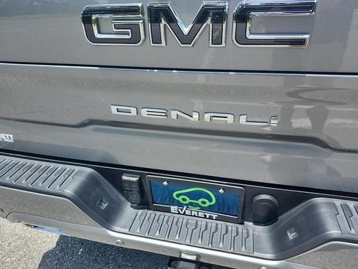 Sterling Metallic 2025 GMC Sierra 1500 Denali Ultimate