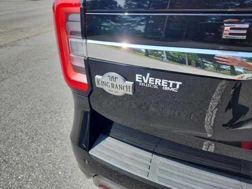 Agate Black Metallic 2024 Ford Expedition Max King Ranch