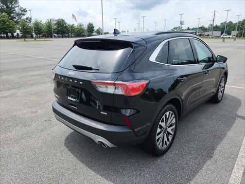 2021 Ford Escape Titanium
