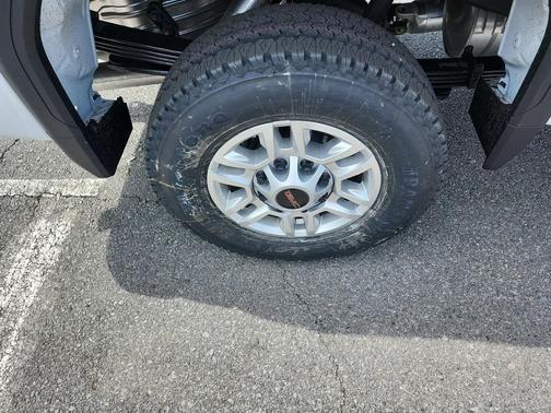 2026 GMC Sierra 2500 Pro