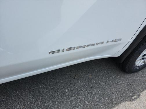 2026 GMC Sierra 2500 Pro