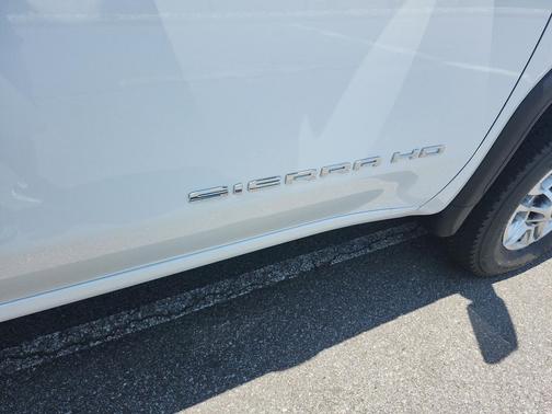 2025 GMC Sierra 2500 Base