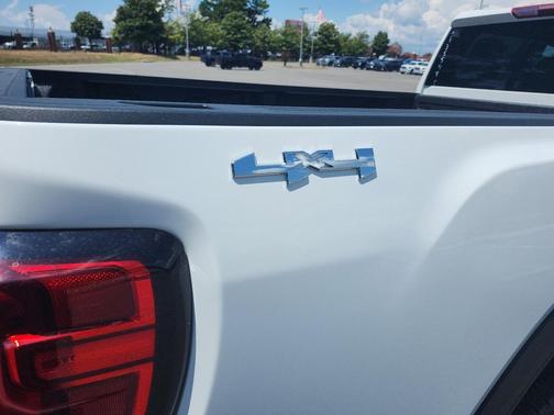 2025 GMC Sierra 2500 Base