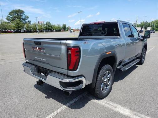 2025 GMC Sierra 2500 SLT