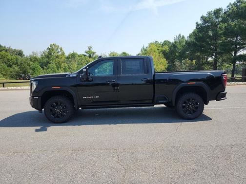 2026 GMC Sierra 2500 AT4