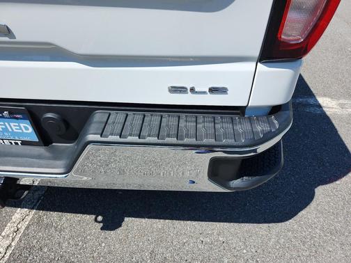2023 GMC Sierra 1500 SLE