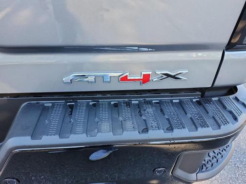 2026 GMC Sierra 2500 AT4