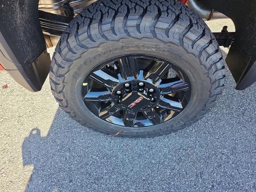 2026 GMC Sierra 2500 AT4