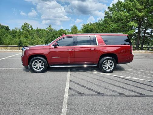 2020 GMC Yukon XL SLE