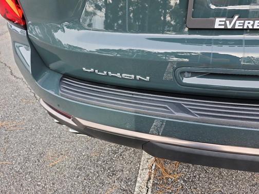 2025 GMC Yukon 4WD AT4 Ultimate