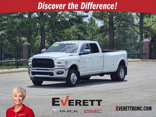 2022 RAM 3500 Laramie Crew Cab 4x4 8' Box