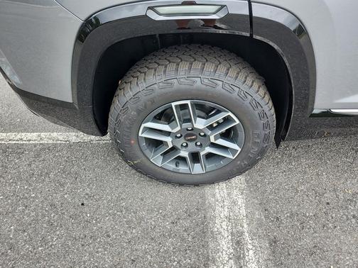 2026 GMC Terrain AWD AT4