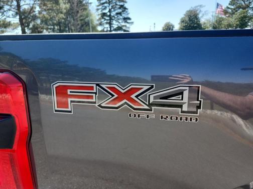 Carbonized Gray Metallic 2023 Ford F-250 XLT