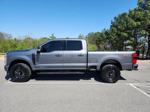 Carbonized Gray Metallic 2023 Ford F-250 XLT