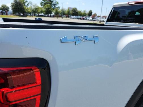 2025 GMC Sierra 2500 Base