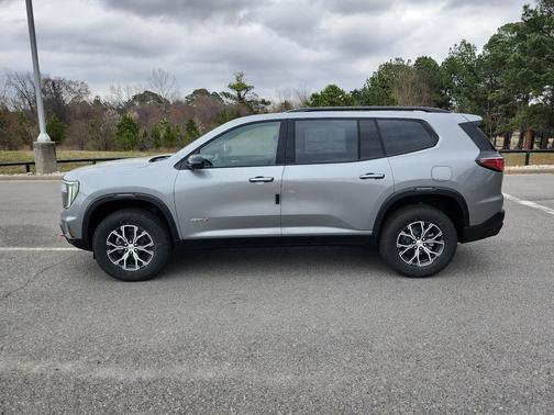 2026 GMC Acadia AT4 AWD
