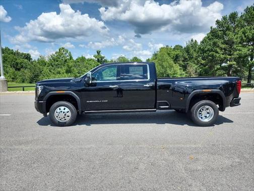 2025 GMC Sierra 3500 Denali