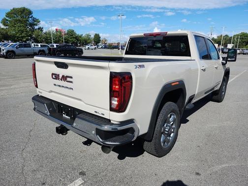 2026 GMC Sierra 2500 SLE