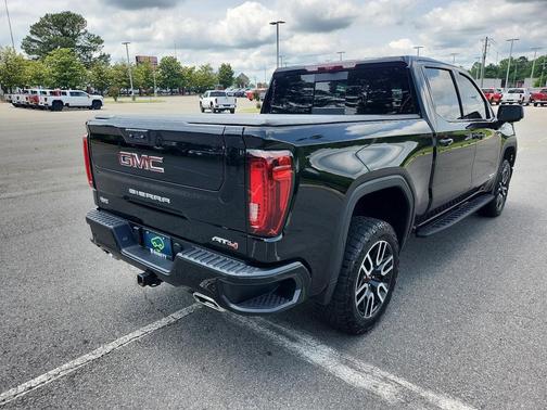 Onyx Black 2024 GMC Sierra 1500 AT4