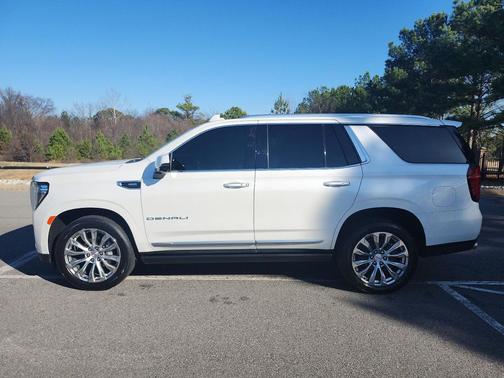 2022 GMC Yukon Denali