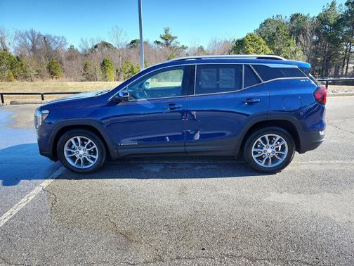 2022 GMC Terrain SLT