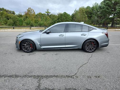 2024 Cadillac CT5-V V-Series Blackwing