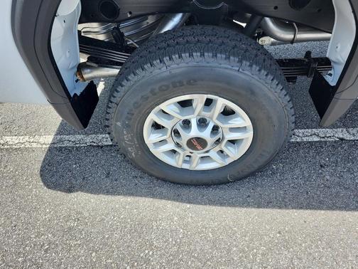 2025 GMC Sierra 2500 Base
